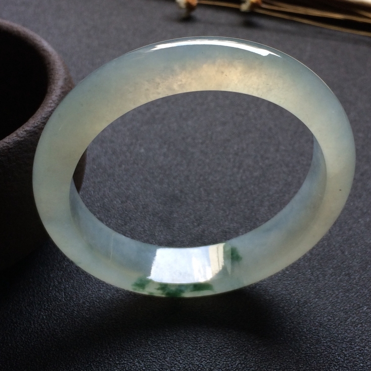 （超值推荐）冰种飘花手镯（55.2mm）