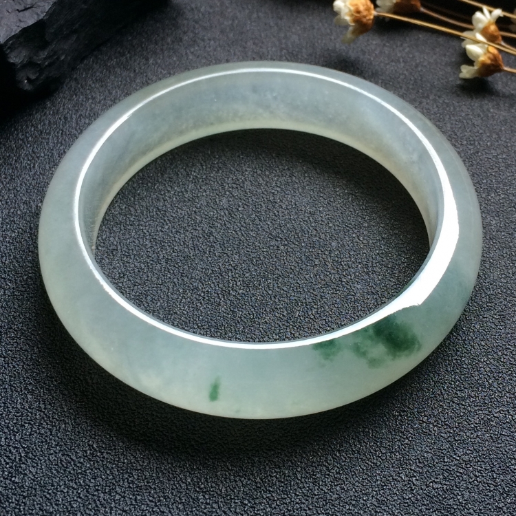 （超值推荐）冰种飘花手镯（55.2mm）