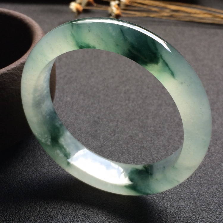 （超值推荐）冰种飘花手镯（54.8mm）