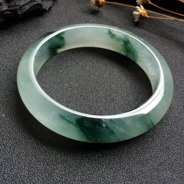 （超值推荐）冰种飘花手镯（54.8mm）