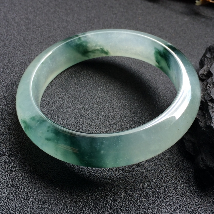 （超值推荐）冰种飘花手镯（54.8mm）