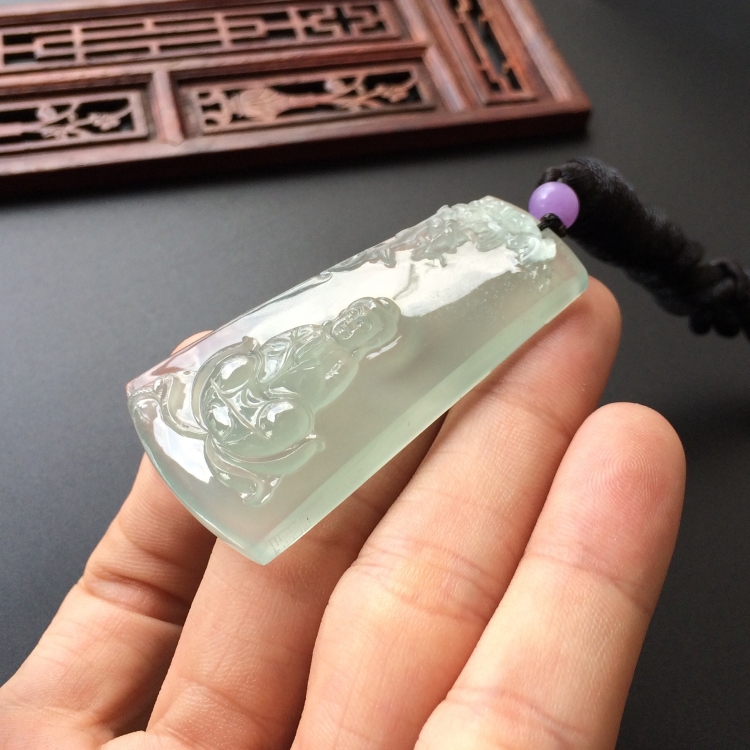 (超值推荐)冰玻种淡晴水莲悟挂件
