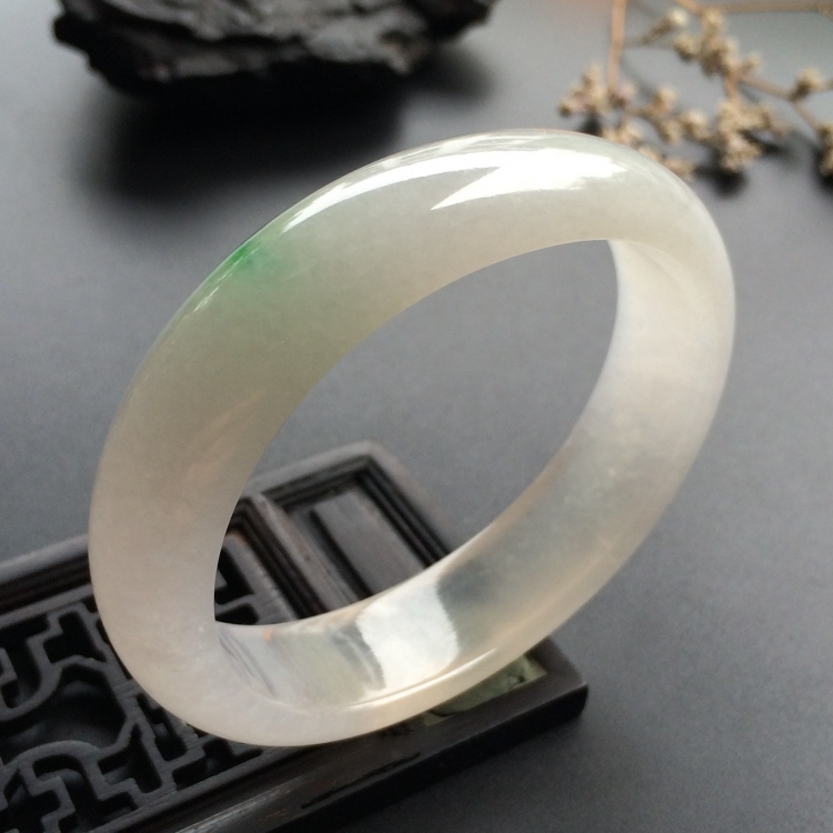 （超值推荐）冰种略飘翠贵妃镯（54mm-45mm）