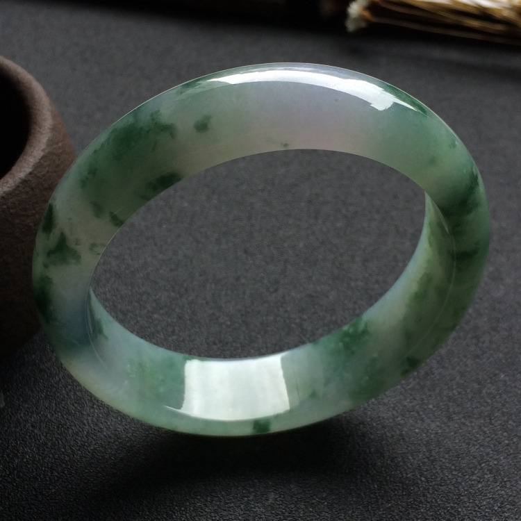 （超值推荐）糯冰种飘花手镯（57.8mm）