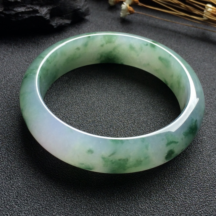 （超值推荐）糯冰种飘花手镯（57.8mm）