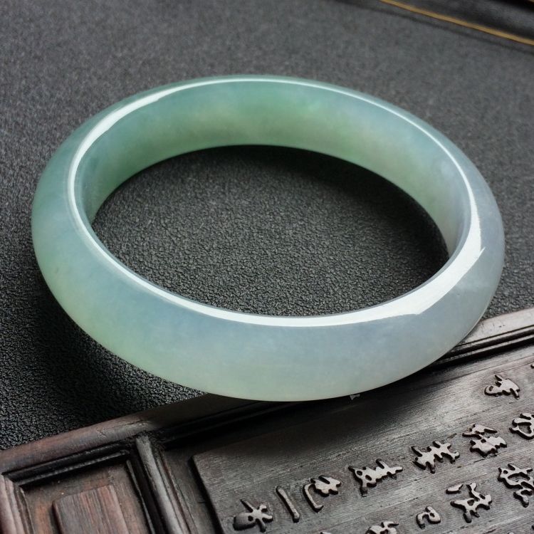 （超值推荐）冰种晴水手镯（54.3mm）