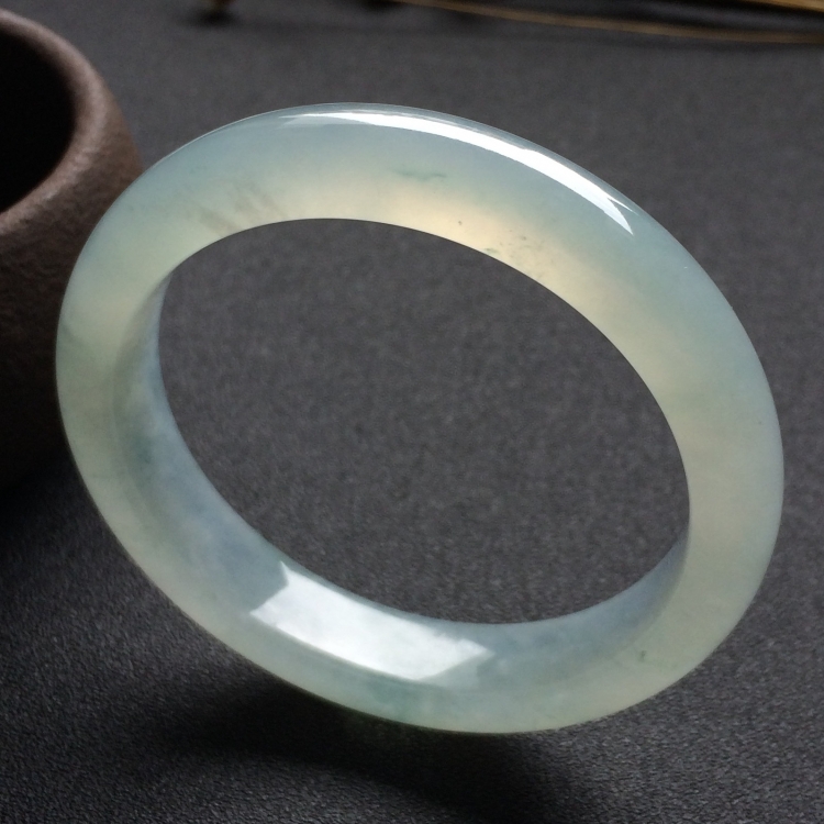 （超值推荐）冰种飘花手镯（56.4mm）