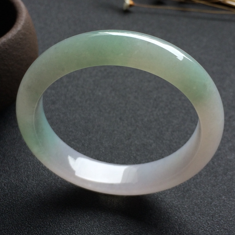 （超值推荐）糯冰种晴水手镯（57mm）