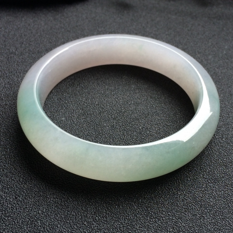 （超值推荐）糯冰种晴水手镯（57mm）