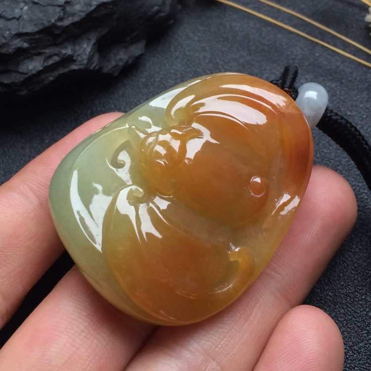 （超值推荐）糯冰种褐黄翡洪福齐天挂件