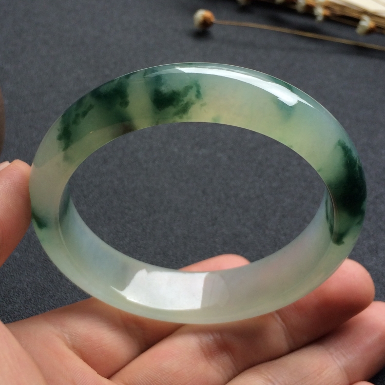 （超值推荐）冰种飘花手镯（57.4mm）