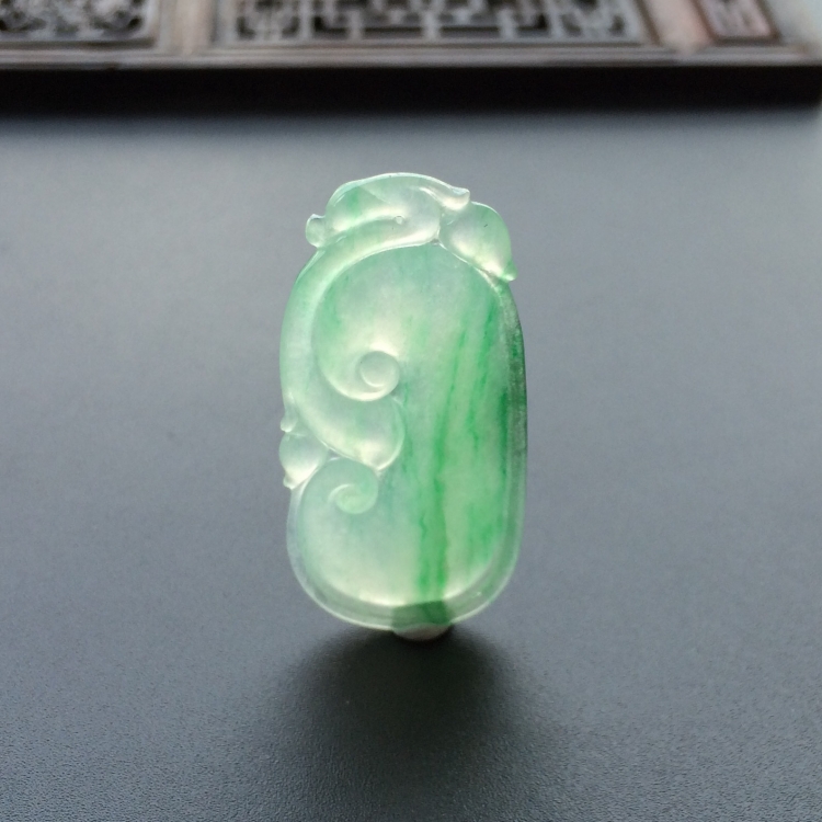 (超值推荐)冰种飘翠如意挂件