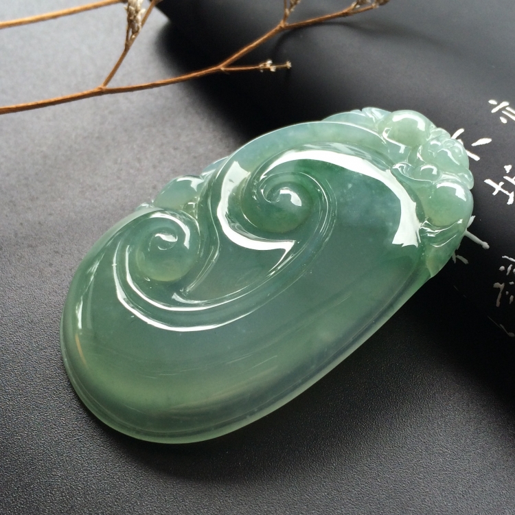 （超值推荐） 冰种晴水如意挂件