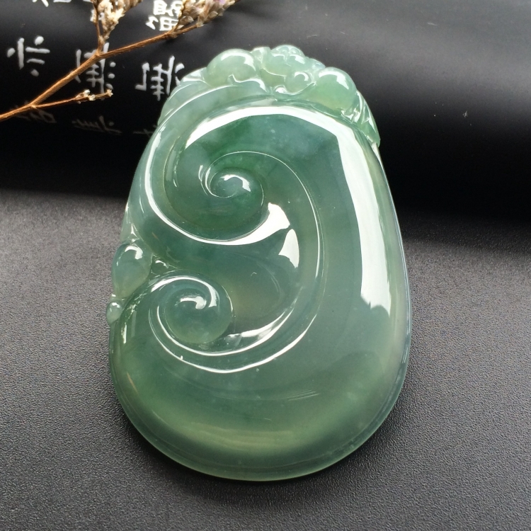 （超值推荐） 冰种晴水如意挂件