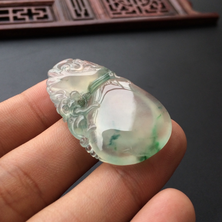 (超值推荐)冰种飘花代代有福挂件