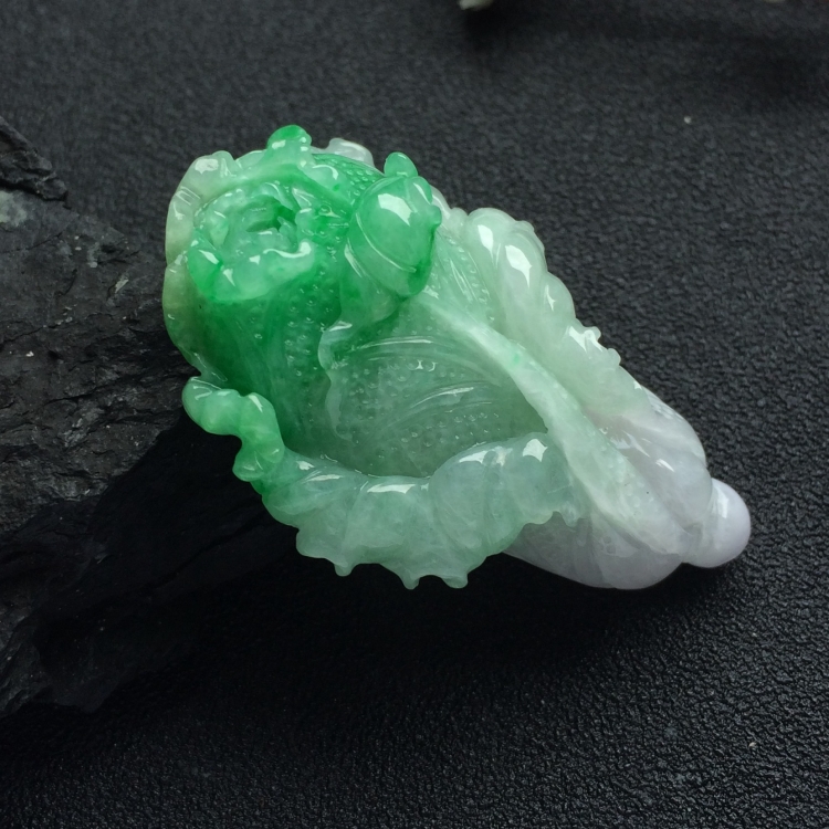 （超值推荐）糯冰种飘翠白菜挂件