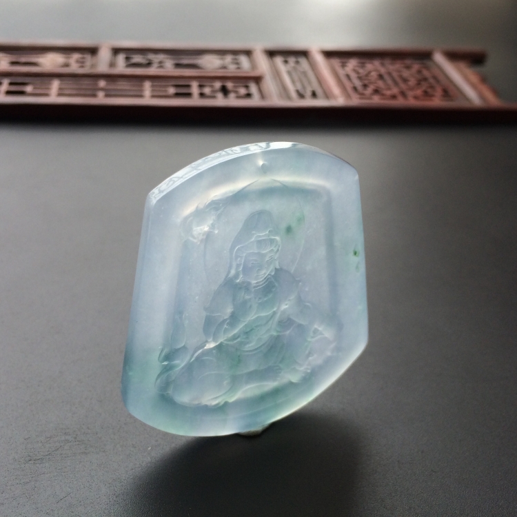 (超值推荐)冰种飘花观自在观音挂件