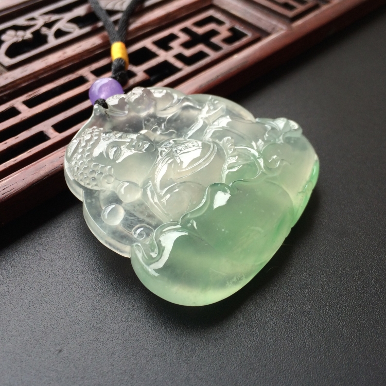(超值推荐)冰玻种略飘翠宝宝佛挂件