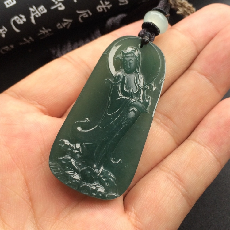 （超值推荐）糯冰种蓝水站观音挂件