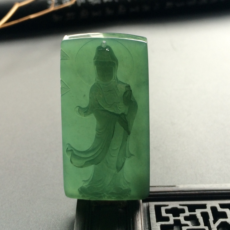 （超值推荐）糯冰种蓝水站观音挂件