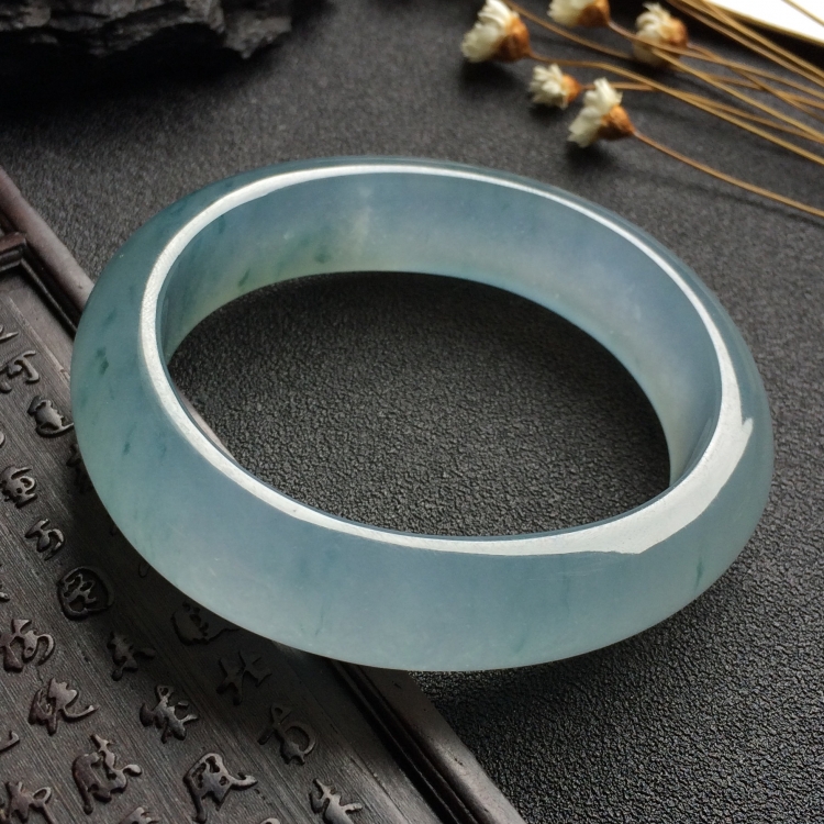 （超值推荐）冰种飘花贵妃镯（54.5mm-46.7mm）