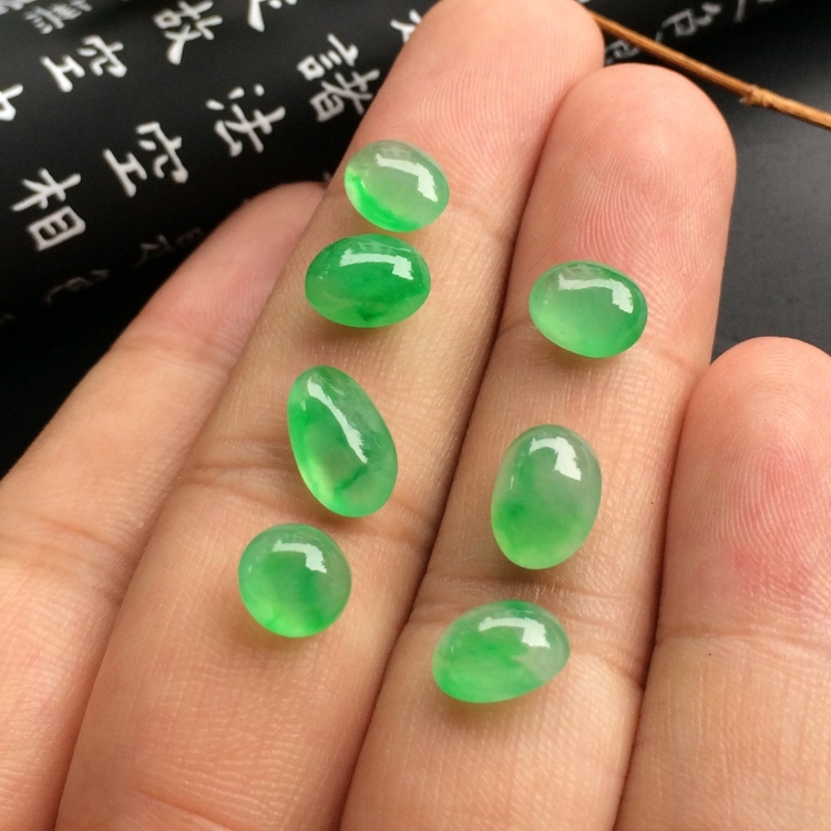 （超值推荐）冰种飘翠戒面（一批走）