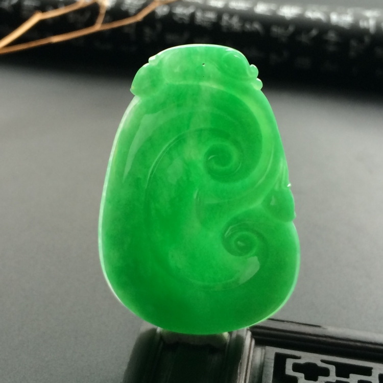 （超值推荐）糯冰种翠色如意挂件