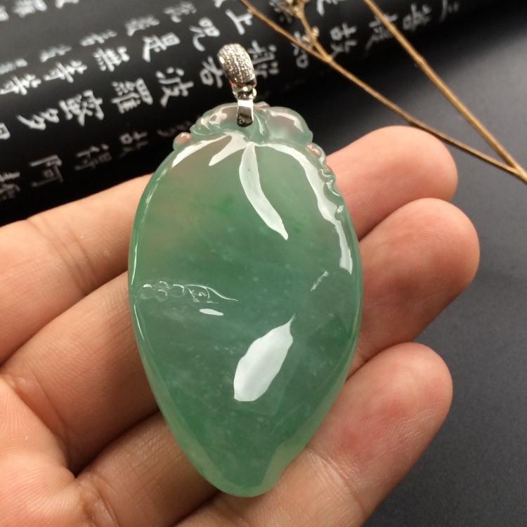 （超值推荐）冰种晴水福瓜挂件
