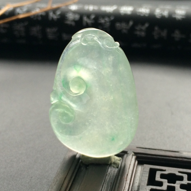 （超值推荐）冰种略飘花如意挂件