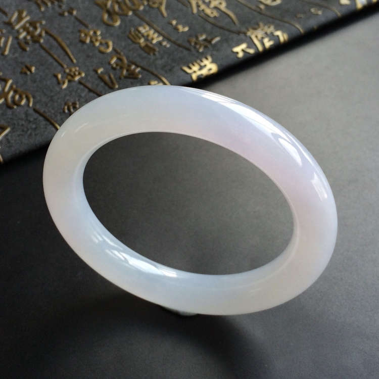 (超值推荐)糯冰种淡紫罗兰圆条手镯(57.2mm)