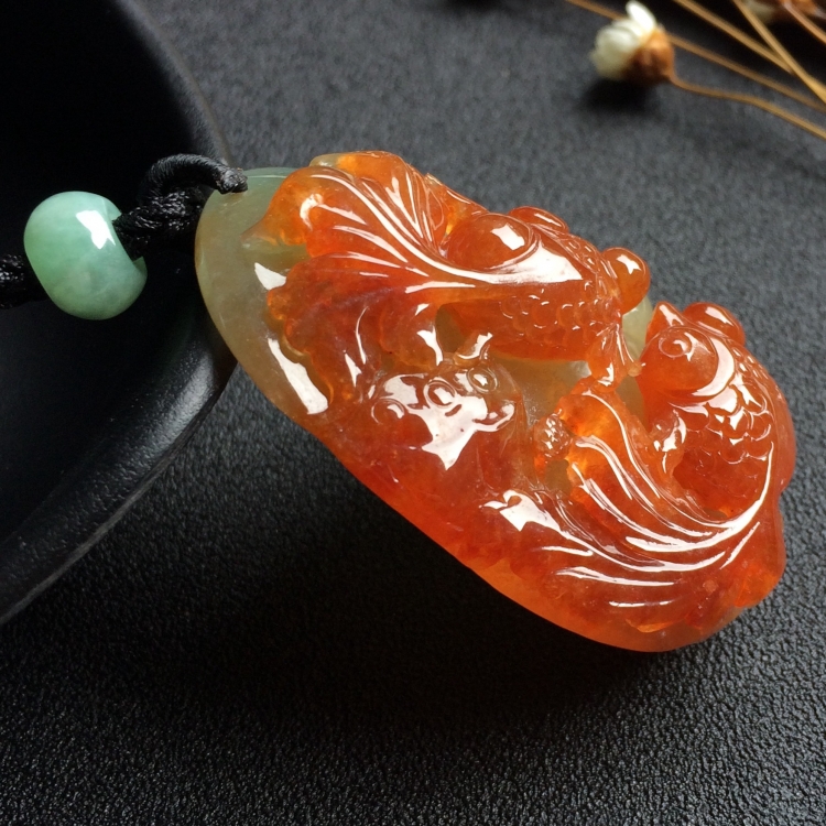 （超值推荐）糯冰种红黄翡年年有余挂件
