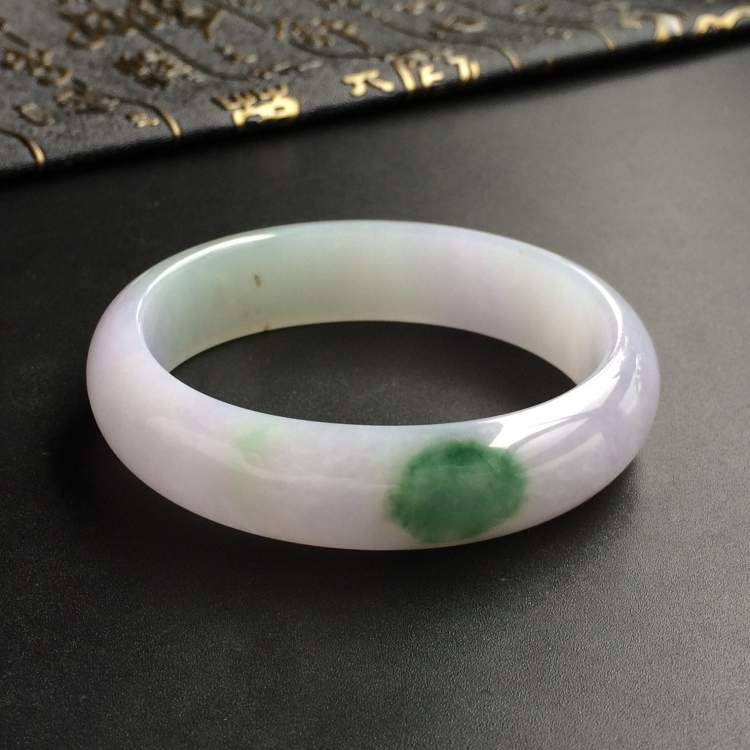 (超值推荐)糯冰种淡紫罗兰略飘花贵妃镯(56mm-50.2mm)