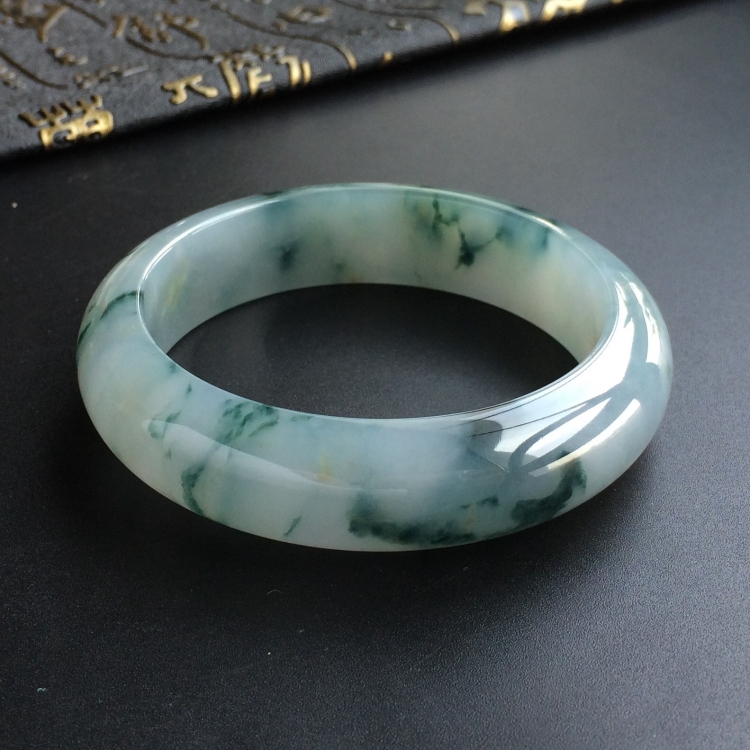 (超值推荐)糯冰种飘花手镯(57.5mm)
