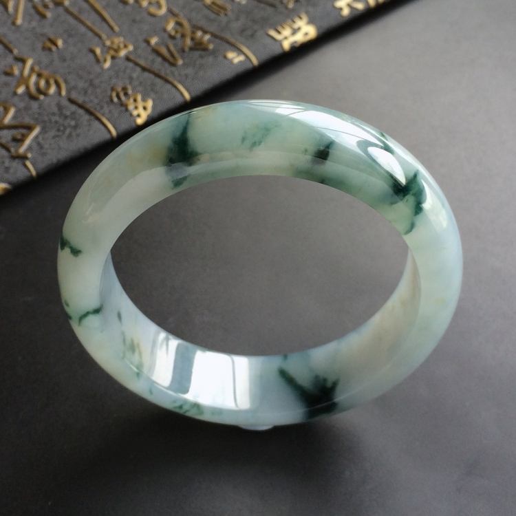 (超值推荐)糯冰种飘花手镯(57.5mm)