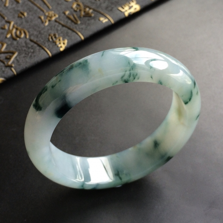 (超值推荐)糯冰种飘花手镯(57.5mm)