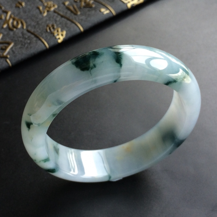 (超值推荐)糯冰种飘花手镯(55.2mm)