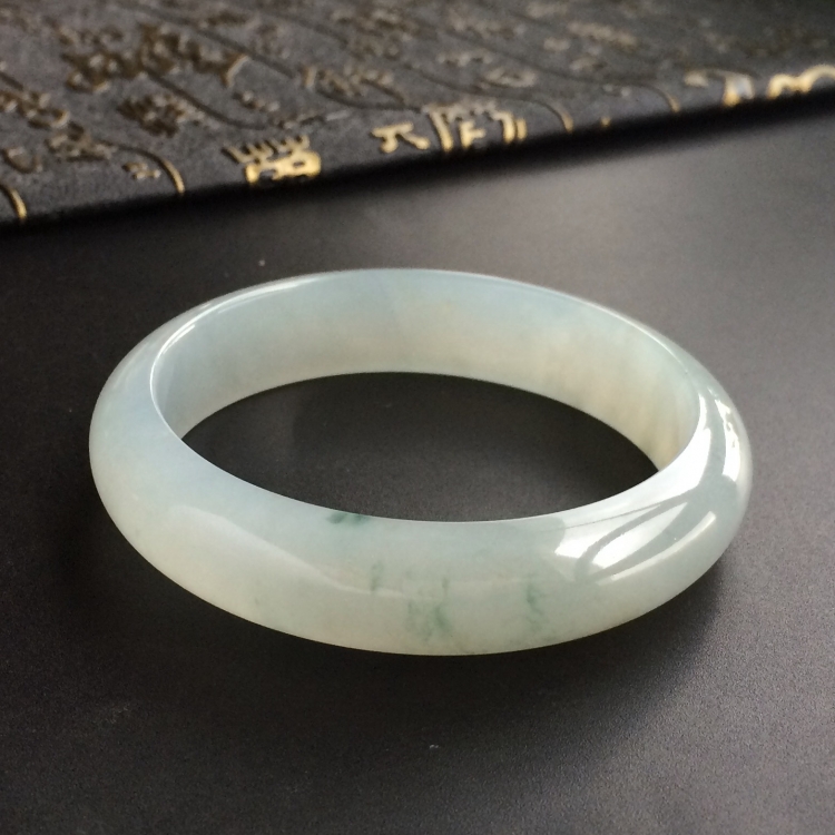 (超值推荐)糯冰种飘花手镯(57.4mm)