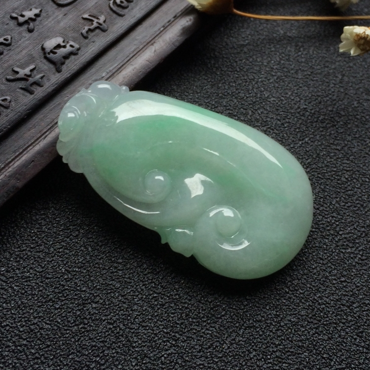 （超值推荐）糯冰种晴水如意挂件