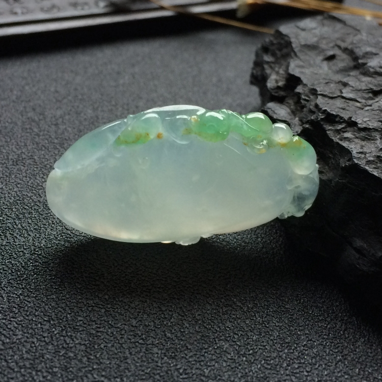 （超值推荐）冰种飘花福瓜挂件