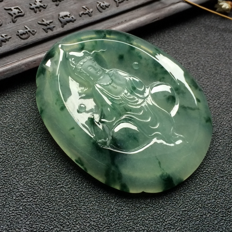 （超值推荐）冰种飘花观音挂件