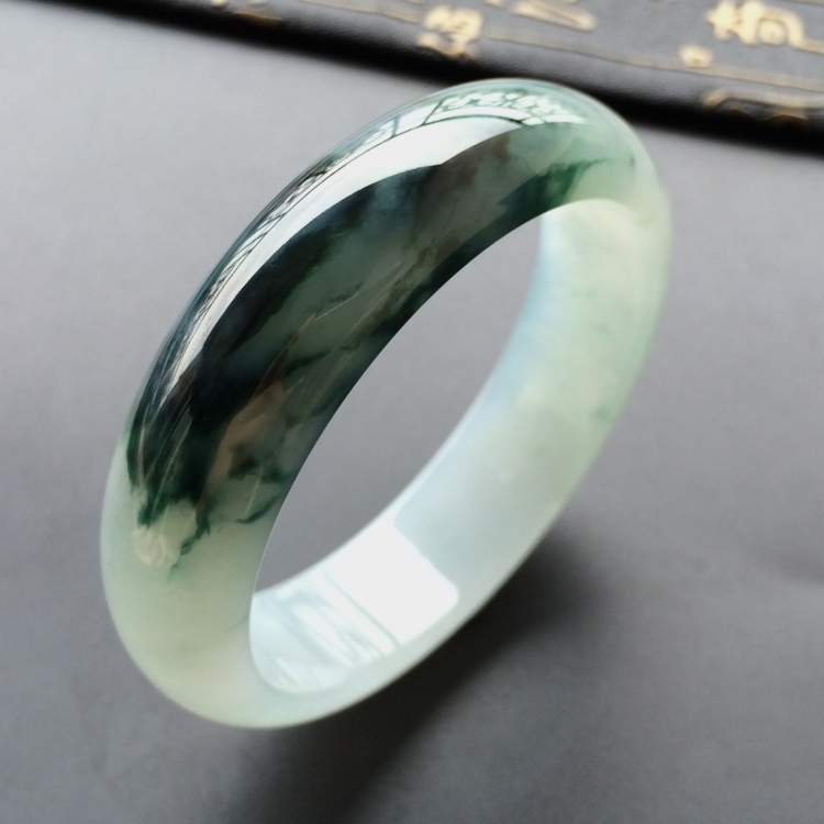 (超值推荐)糯冰种飘花手镯(57.5mm)