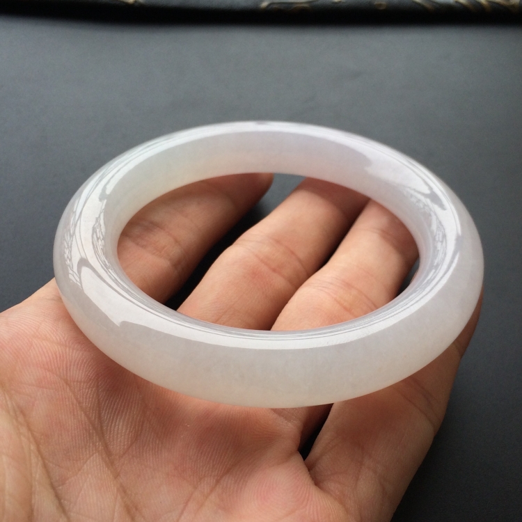 (超值推荐)糯冰种淡晴水圆条手镯(57.7mm)