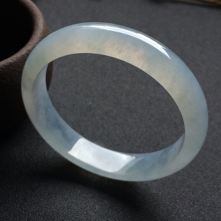 （超值推荐）冰种淡晴水手镯（56.4mm）