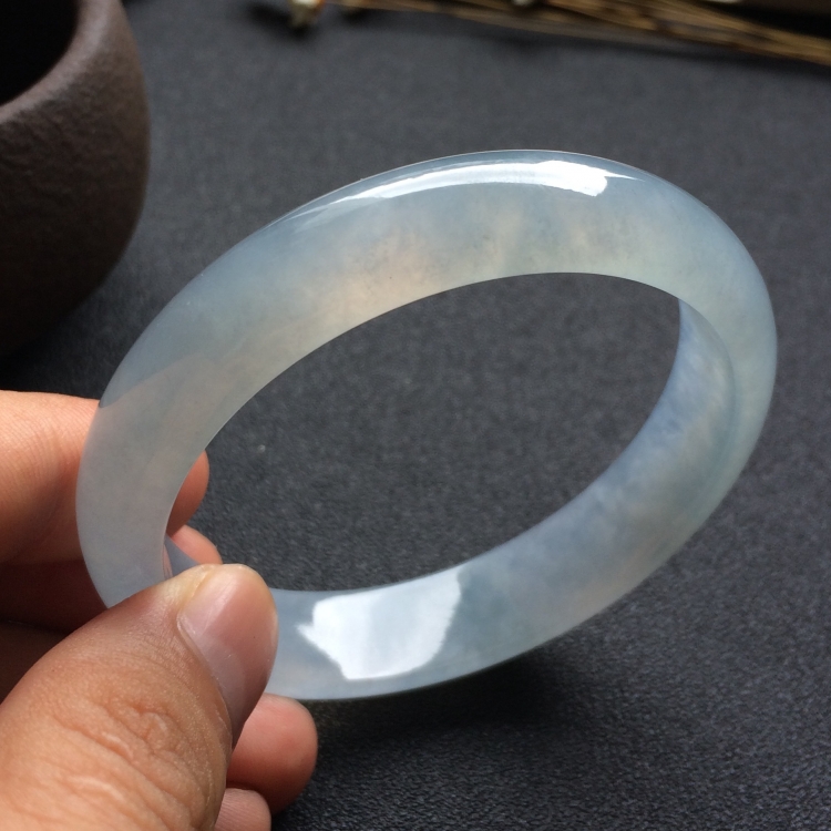 （超值推荐）冰种淡晴水手镯（56.4mm）