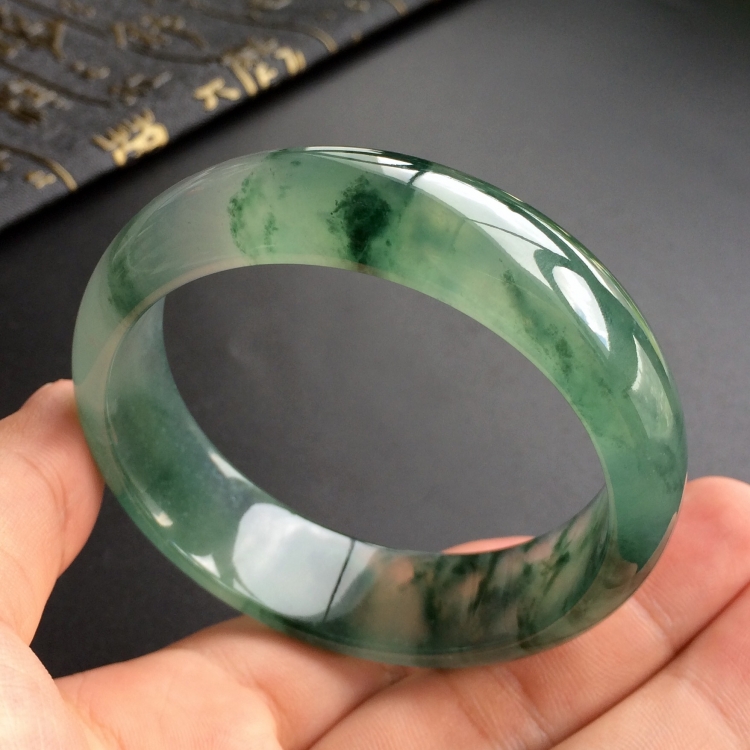 (超值推荐)冰种飘花手镯(56.3mm)