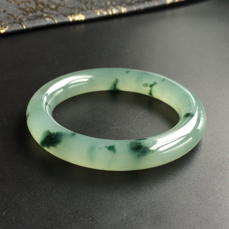 (超值推荐)冰种飘花圆条手镯(55.5mm)