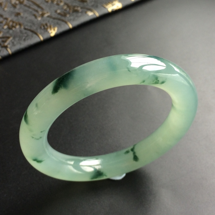 (超值推荐)冰种飘花圆条手镯(55.5mm)
