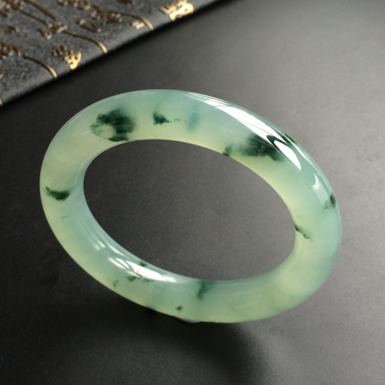 (超值推荐)冰种飘花圆条手镯(55.5mm)