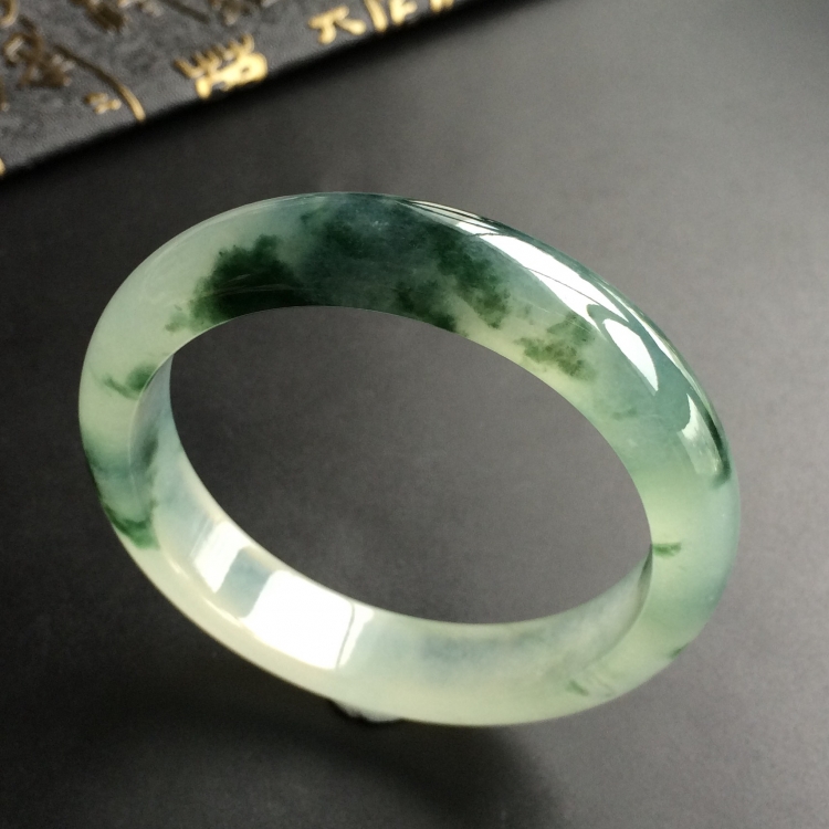 (超值推荐)冰种飘花手镯(55.1mm)