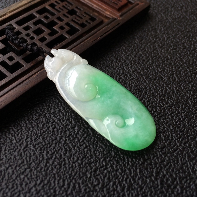 (超值推荐)糯冰种飘翠如意挂件